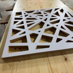 חיתוך פלטות עץ לפי קובץ DXF – חיתוך מדויק CNC